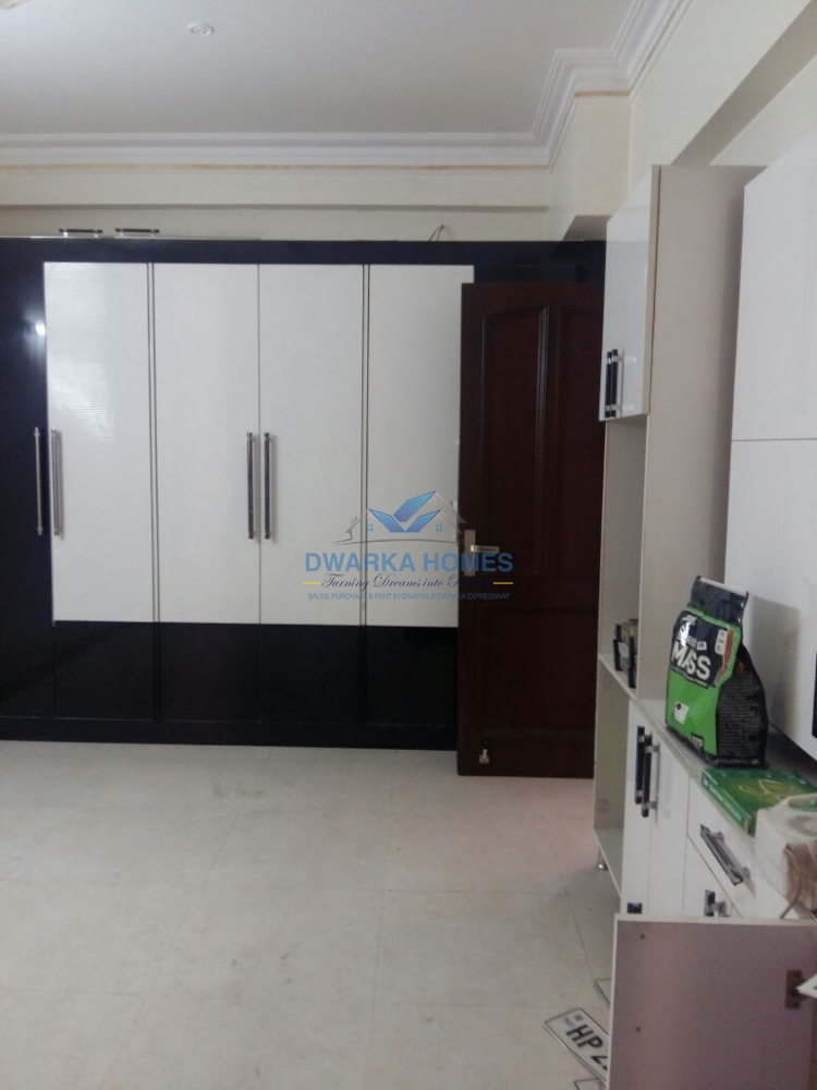 3BHK 2Baths Residential Apartment for Rent in Shakuntalam CGHS, Sector-10 Dwarka, , Delhi Dwarka